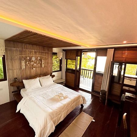 Patrick'S On The Beach Resort General Luna  Exterior foto
