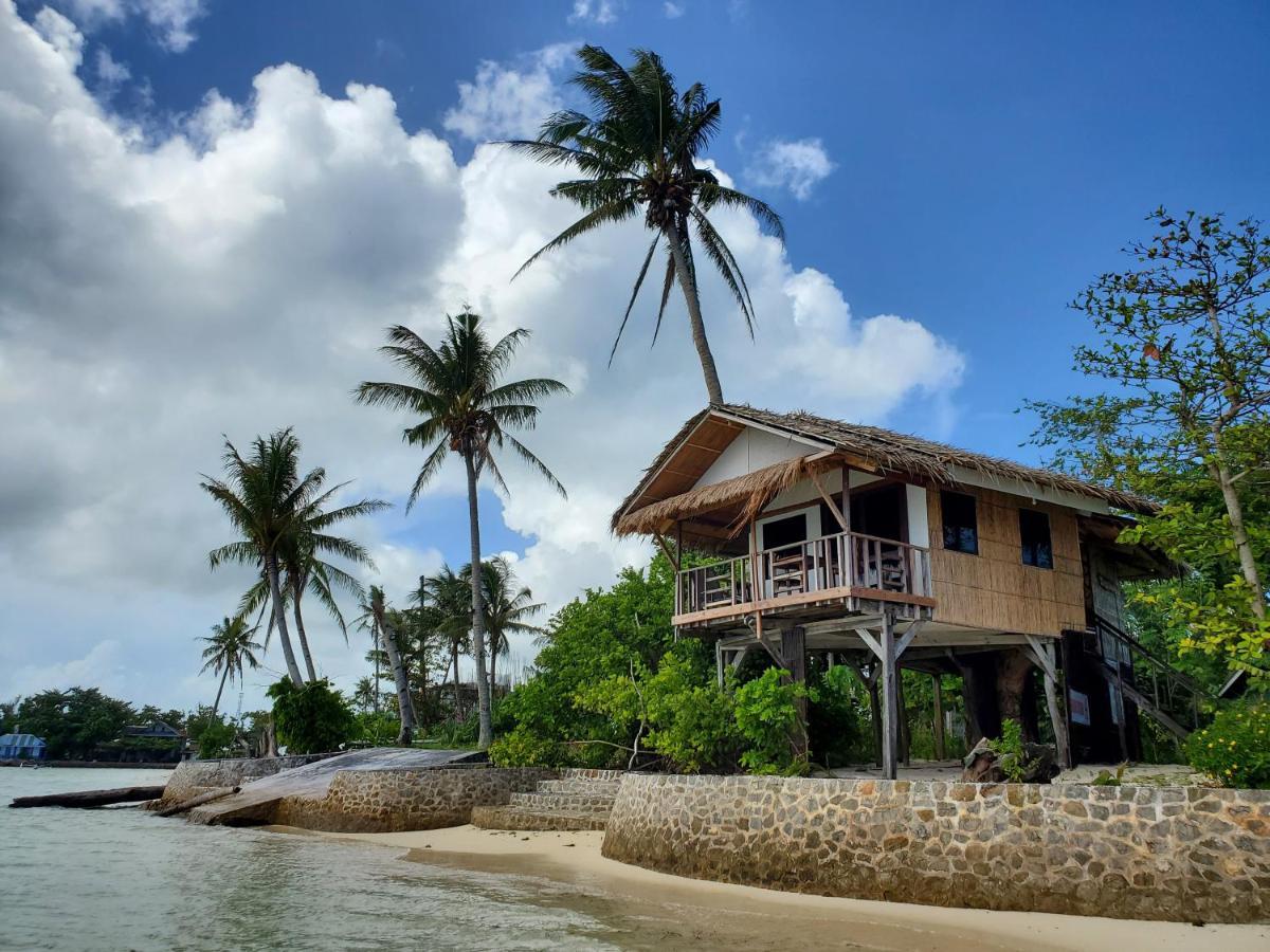 Patrick'S On The Beach Resort General Luna  Exterior foto