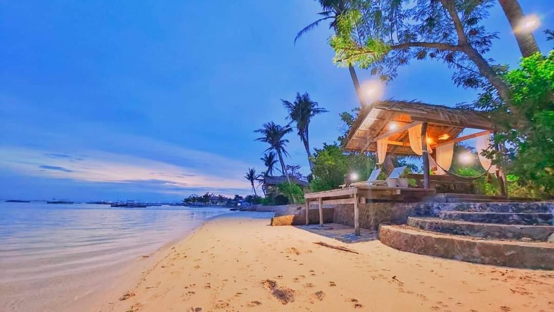 Patrick'S On The Beach Resort General Luna  Exterior foto