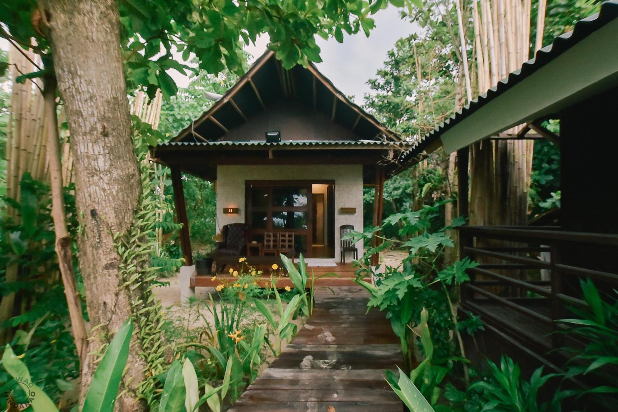 Patrick'S On The Beach Resort General Luna  Exterior foto